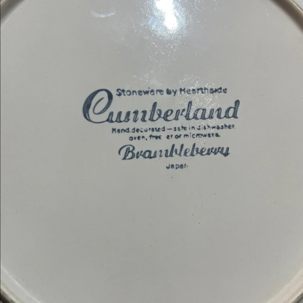 Hearthside Cumberland Brambleberry Dinner Plates 10 5/8" Set of  3 Stoneware Vtg - Picture 3 of 3